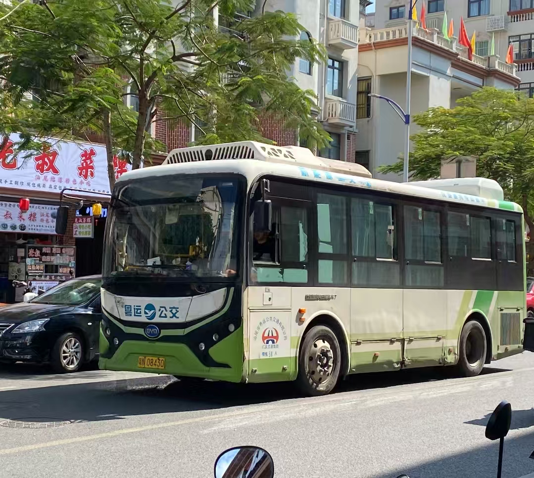公交车